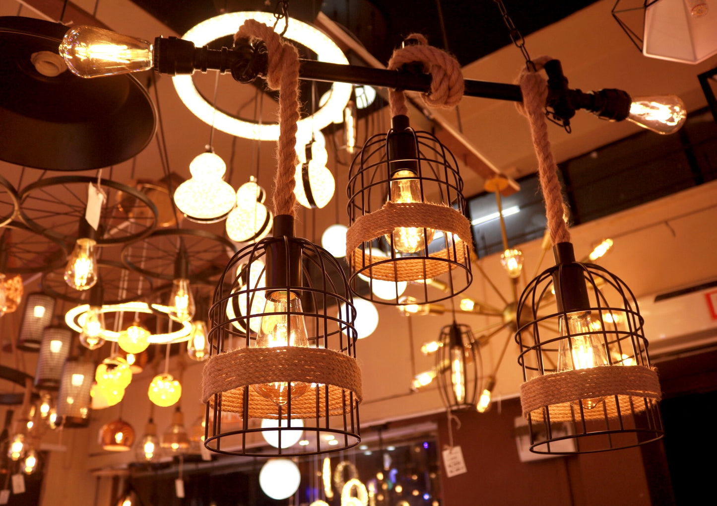 PENDANT LIGHT H122
