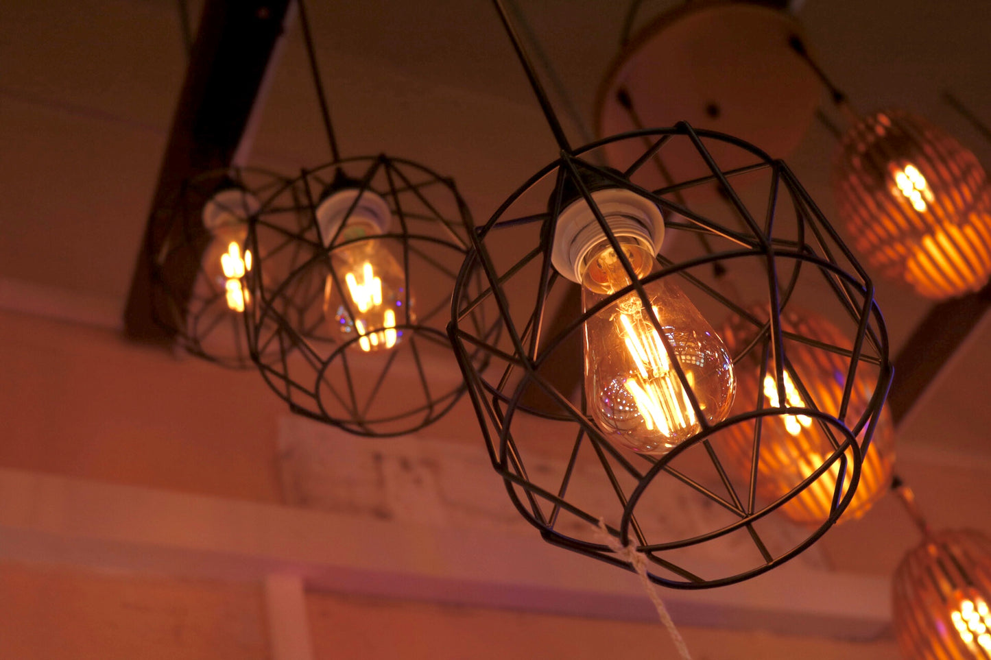 PENDANT LIGHT H113