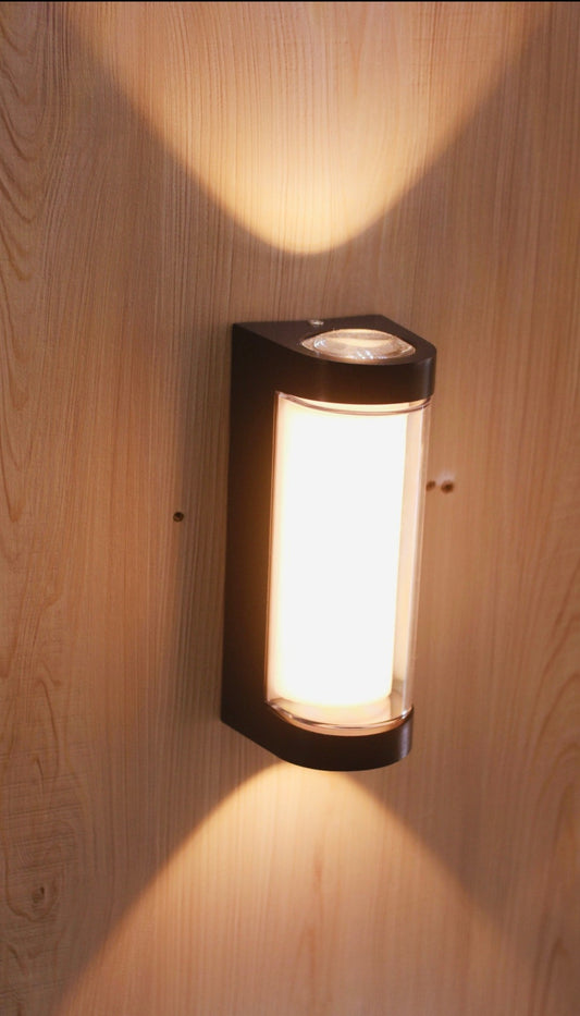 OUTDOOR LIGHT O215