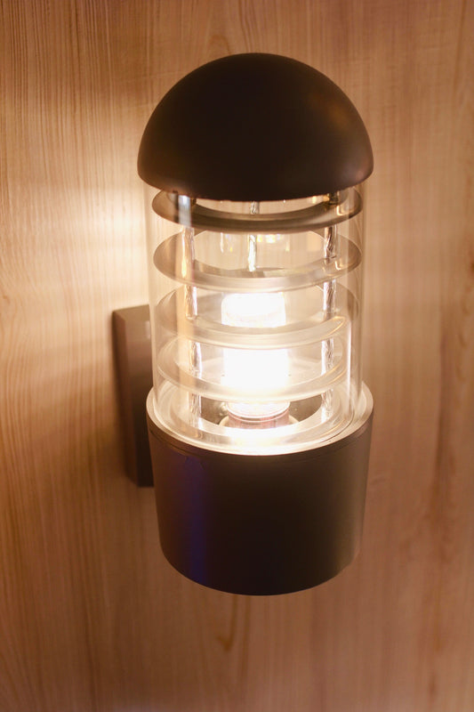 OUTDOOR LIGHT O220