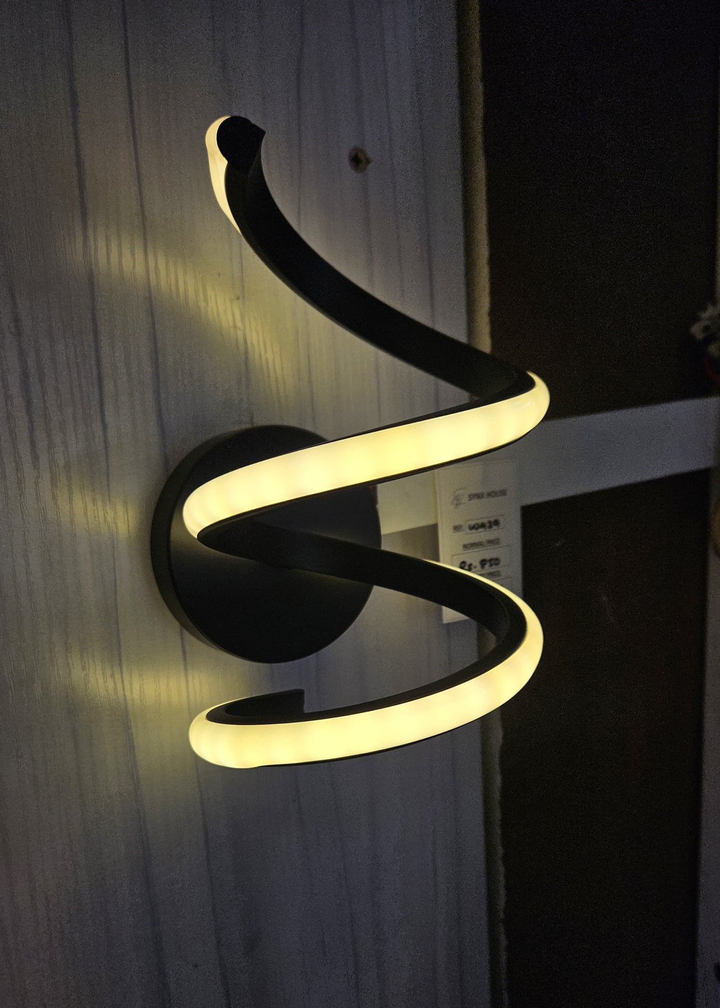 WALL LIGHT W429